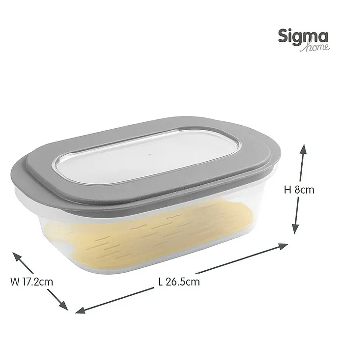 Sunware Frischhaltedose für Käse - L x B x H: 26 x 17,2 x 8 cm, Transparent, Farbe Deckel: Grau - Ein rechteckiger Sigma Home Frischhaltebehälter mit grauem Deckel und gelbem Abtropfeinsatz zur Aufbewahrung von Lebensmitteln.