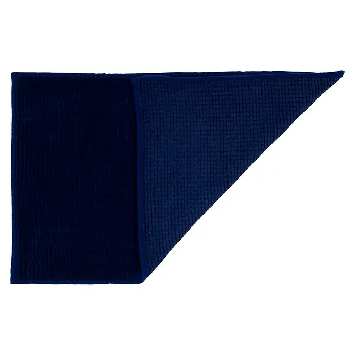 Camargue Badteppich Zottel50 x 80 cm, Marine, 100% Polyester - Dunkelblaue, strukturierte Badematte, teilweise gefaltet, die ihre Textur und Farbe hervorhebt. Ideal für Badezimmer.