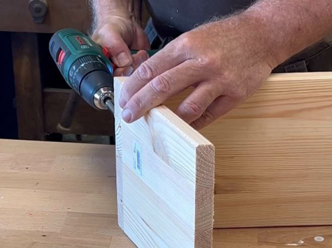 DIY Tannenbaum aus Holz Schritt 4