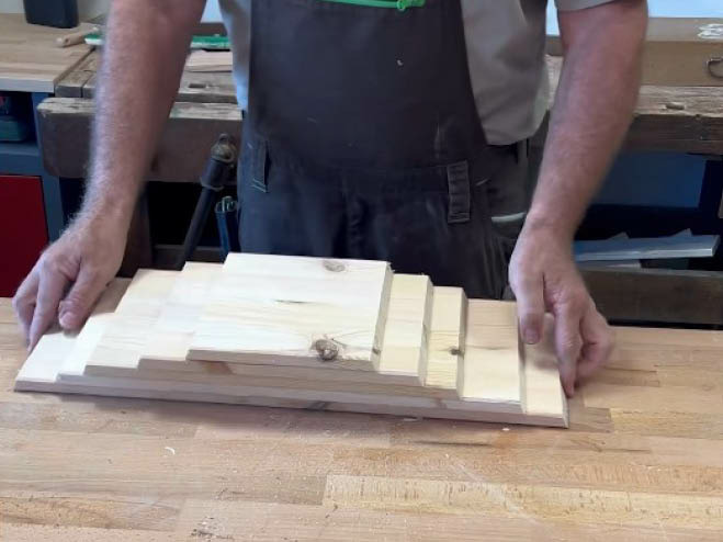 DIY Tannenbaum aus Holz Schritt 1