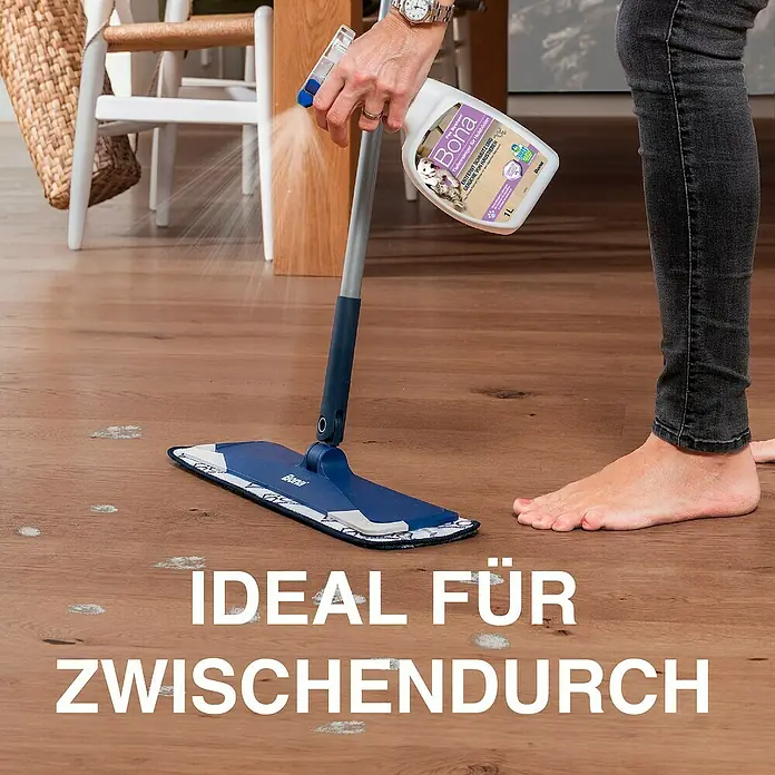 Bona Pet System Reinigungsmittel Tiefenreiniger für Holzböden - 1 l, Flasche mit Sprühkopf - Bona Reiniger für zwischendurch. Der Bona-Reiniger für Holzböden beseitigt Flecken und sorgt für saubere Böden. Ideal für die schnelle Reinigung.
