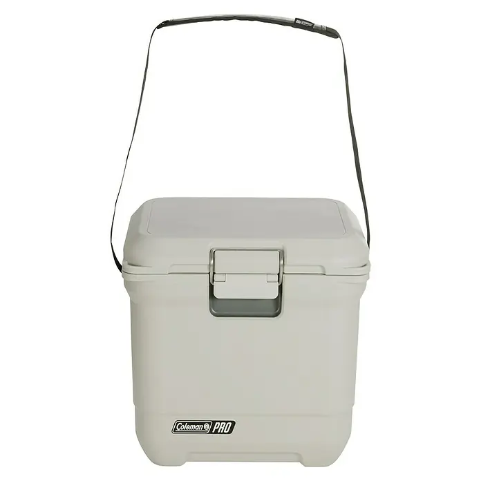 Coleman Kühlbox Pro 25QT - L x B x H: 35 x 45 x 45 cm, Weiß, 24 l - Eine graue Coleman Pro Kühlbox mit Tragegriff, ideal für den Transport von gekühlten Getränken und Speisen bei Outdoor-Aktivitäten.