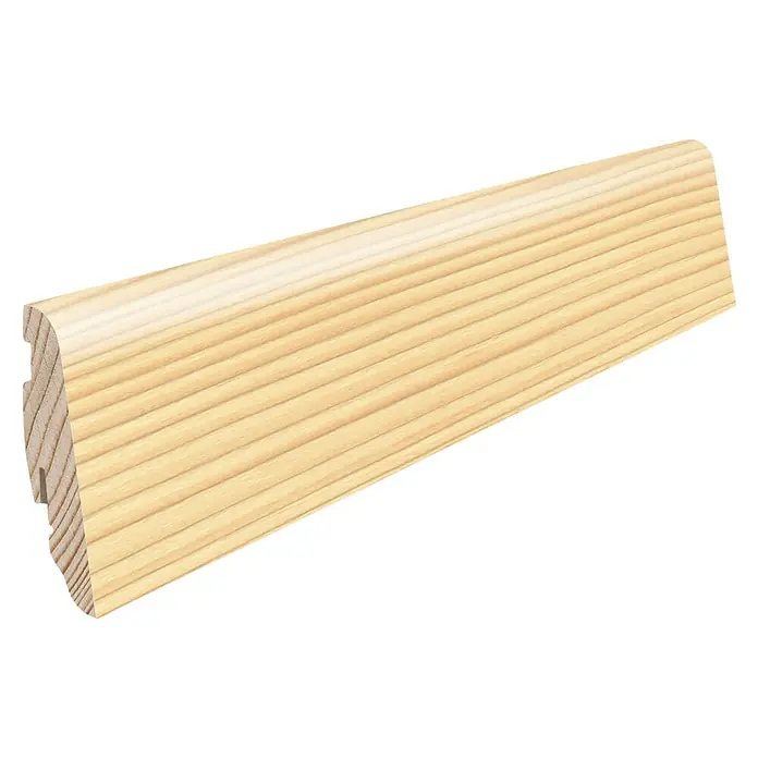 Living by Haro Sockelleiste Tanne - 220 cm x 19 mm x 58 mm, Fichte - Nahaufnahme einer Sockelleiste aus hellem Holz mit abgerundeten Kanten, die die natürliche Maserung hervorhebt.