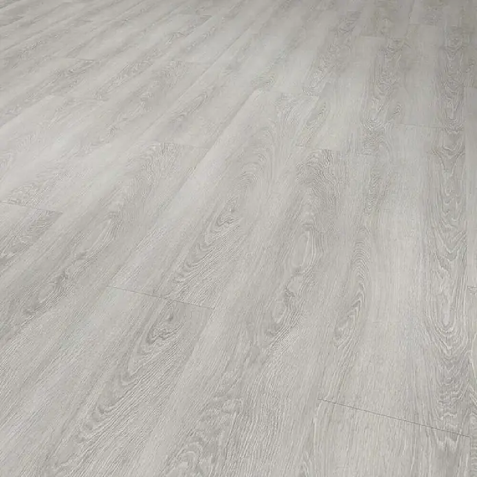 Gerflor Vinylbodenmuster Rigid Acoustic Cabo Dark Grey - 250 x 229 x 5,4 mm, Cabo Dark Grey - Helles Laminatboden Muster. Das elegante Laminatmuster verleiht jedem Raum ein modernes und ansprechendes Aussehen, ideal für stilvolle Inneneinrichtung.