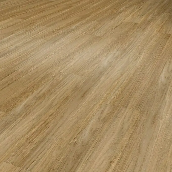 Gerflor Vinylbodenmuster Rigid Acoustic Serra Honey - 250 x 229 x 5,4 mm, Serra Honey - Nahaufnahme von Holzfußboden mit hellbraunen und grauen Farbtönen, der ein warmes, einladendes Ambiente vermittelt. Die Maserung ist dezent sichtbar.