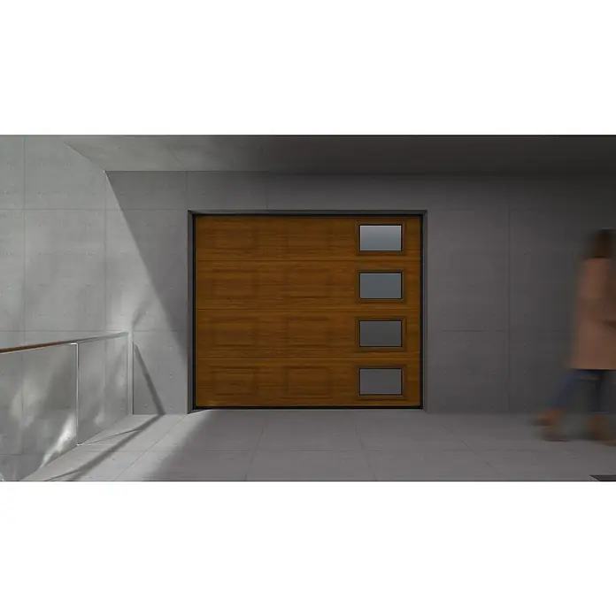 Solid Elements Puerta de garaje seccional PRO - 250 x 212,5 cm, Marrón, Cuarterón 4 ventanas vertical - Vista de una puerta de madera moderna con detalles de ventanas. La puerta del garaje complementa el interior y ofrece privacidad.