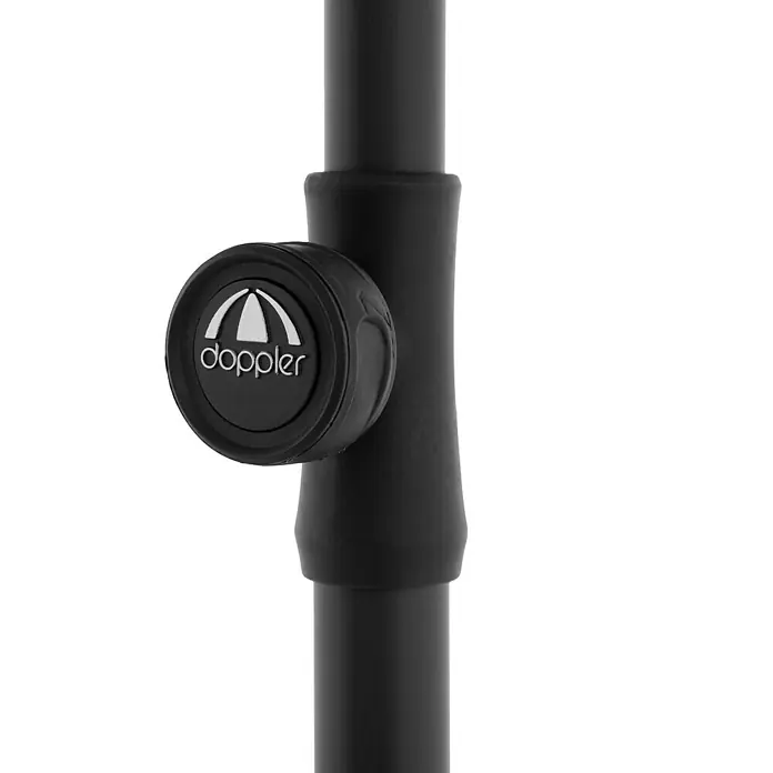 Doppler Strandschirm Windprofi Neo - Hellblau, Durchmesser Bespannung: 200 cm - Detailaufnahme eines Doppler Sonnenschirm-Verstellmechanismus am schwarzen Schirmständer.