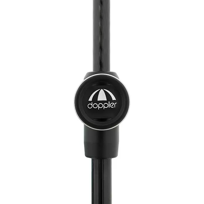 Doppler Expert Strandschirm Manual Muli - Hellgrau, Durchmesser Bespannung: 160 cm - Schwarzer Regenschirmmechanismus mit „Doppler“-Logo.