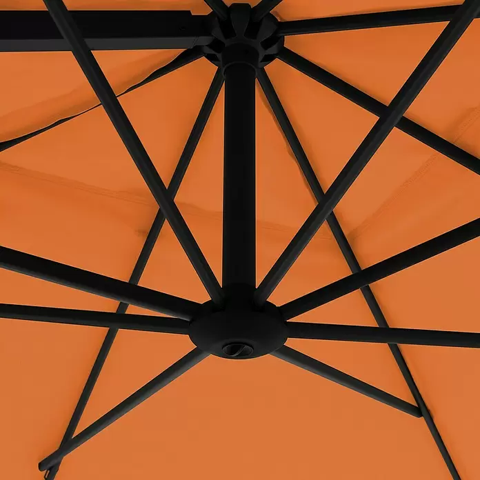 Doppler Ampelschirm myZone AX - Orange, Bespannungsmaß (L x B): 210 x 210 cm - Unterseite eines orangefarbenen Sonnenschirms mit schwarzem Metallgestell und Streben.