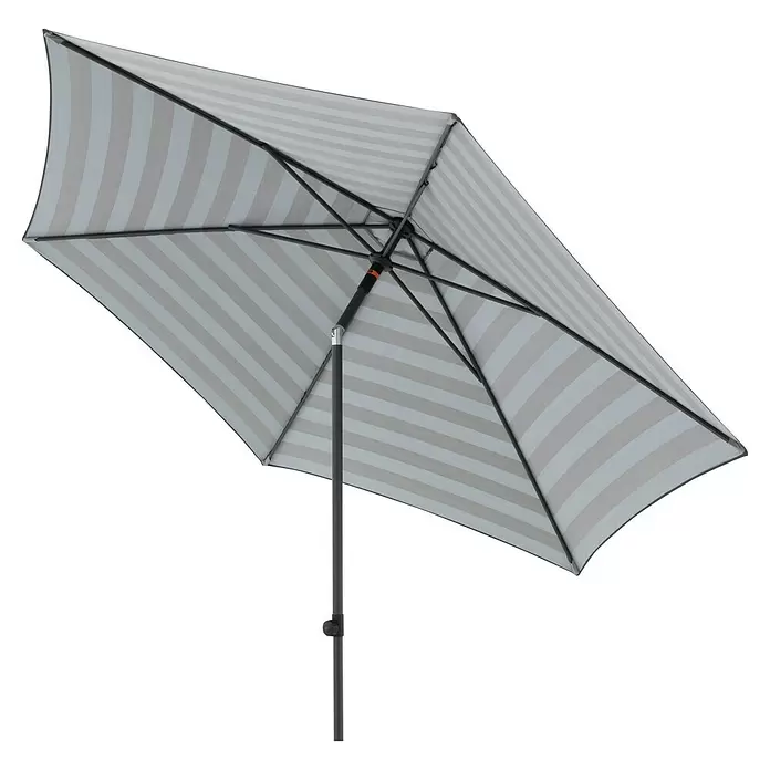 Doppler Marktschirm myZone Push Up - Blockstreifen Anthrazit, Durchmesser Bespannung: 300 cm - Schrägansicht eines grau-weiß gestreiften Sonnenschirms mit dunklem Gestell und Stange zum Beschatten.