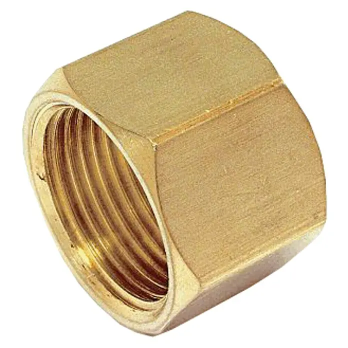 Manguito H - Rosca interior: ½″, Latón - Primer plano de una tapa de latón dorada con rosca interna, utilizada para aplicaciones de fontanería o maquinaria.