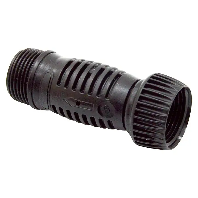 Reductor de presión 1 Atm - ¾″ - Primer plano de un conector de grifo negro con rosca y ranuras para un agarre seguro.