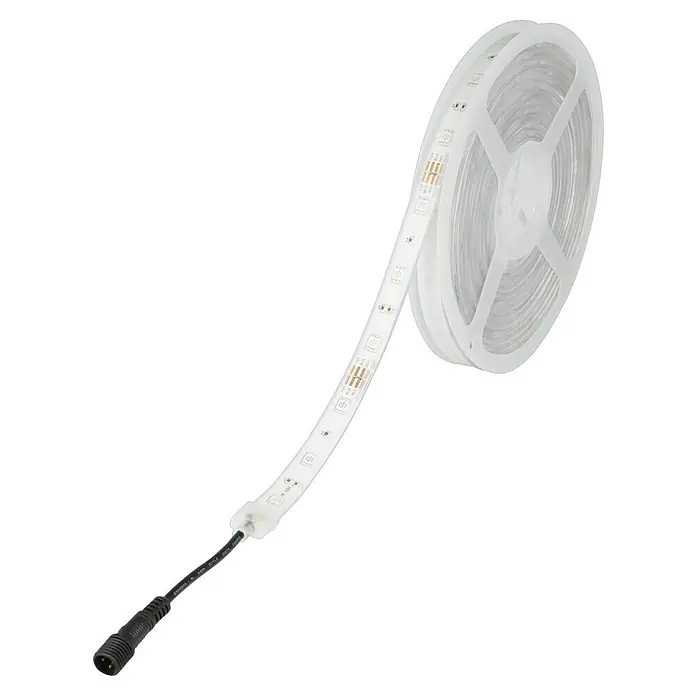 Starlux LED-Band Outdoor - Länge: 5 m, Lichtfarbe: RGB, 22 W - Ein aufgerolltes LED-Band mit einem schwarzen Anschlusskabel ist auf schwarzem Hintergrund zu sehen. Das LED-Band ist weiß und flexibel.