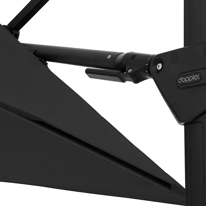 Doppler Active Ampelschirm Side City - Anthrazit, Bespannungsmaß (L x B): 240 x 135 cm - Nahaufnahme eines Doppler-Sonnenschirms, der Schatten und Sonnenschutz bietet. Ideal für den Garten oder die Terrasse.