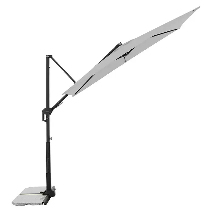 Doppler Active Ampelschirm Side City - Hellgrau, Bespannungsmaß (L x B): 240 x 135 cm - Hellgrauer Ampelschirm mit dunkelgrauem Gestell und Beschwerungsplatten, zum Schattenspenden geneigt.