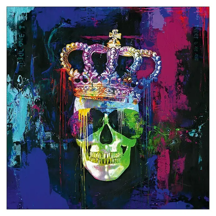 Handgemaltes Bild - Colourful Skull, B x H: 100 x 100 cm - Buntes Gemälde eines Schädels mit Sonnenbrille und Krone auf einem dunklen, abstraktem Hintergrund.