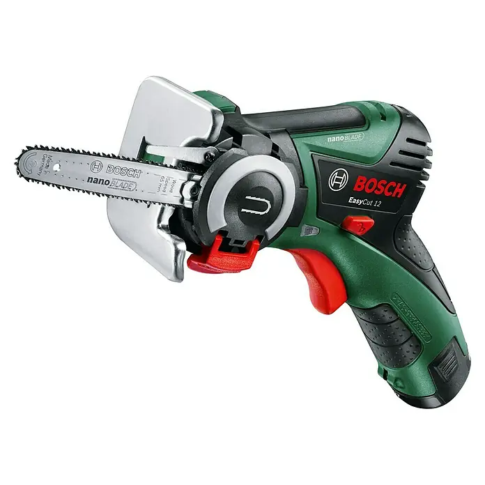 Bosch Power for All 12V NanoBlade-Säge EasyCut 12 - 12 V, 1 Akku, 2 Ah, Leerlaufdrehzahl: 4.100 U/min - Nahaufnahme der Akku-Säbelsäge Bosch EasyCut 12 mit NanoBlade-Technologie für präzise Schnitte in Holz und anderen Materialien.