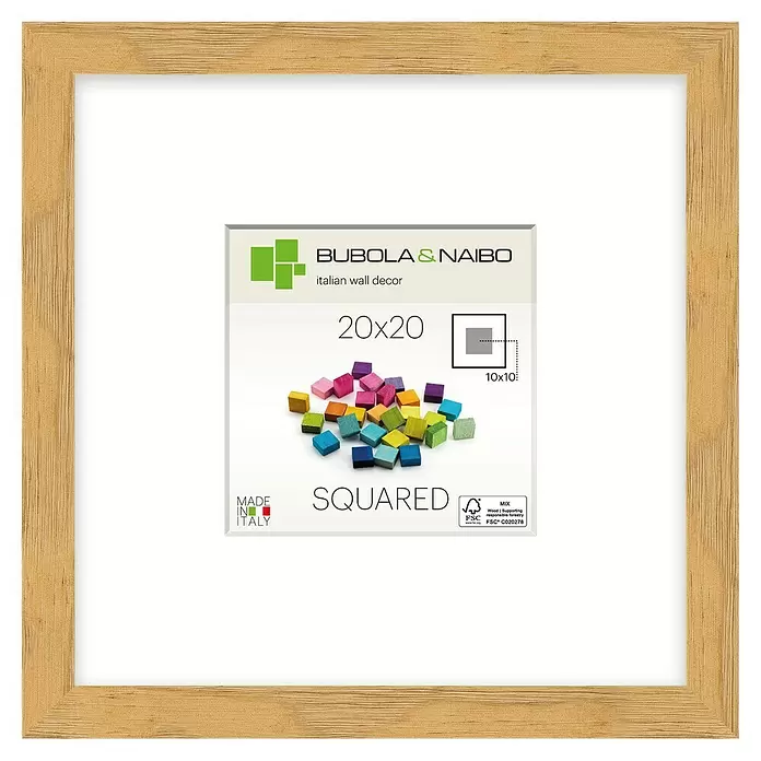 Bubola & Naibo Holzrahmen Tulipa 6340 - 20 x 20 cm, Eiche - Heller Holzbilderrahmen (20x20cm) von Bubola & Naibo mit weißem Passepartout (10x10cm). FSC-zertifiziert.