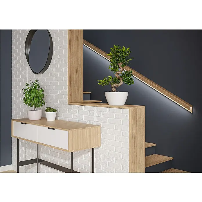 Nmc Decoflair Wandpaneel - Stone Wall White, 100 x 50 cm, Kunststoff - Stilvoller Eingangsbereich mit modernem Konsolentisch, Spiegel und Treppenaufgang. Zimmerpflanzen setzen natürliche Akzente.