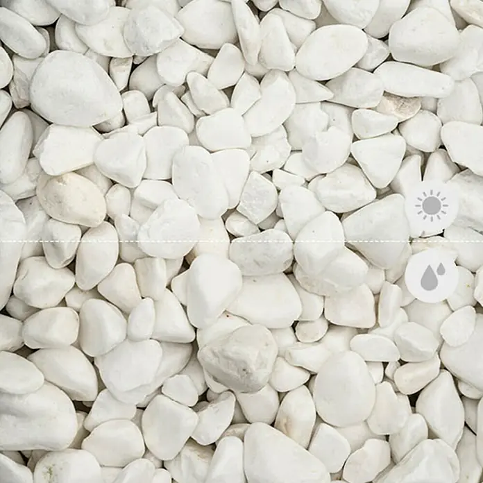 Min2C Marmorkiesel - Schneeweiß, Körnung: 40 mm - 60 mm, 25 kg - Nahaufnahme von dekorativen weißen Zierkieseln, ideal für den Garten- und Landschaftsbau. Perfekt für Akzente im Außenbereich.