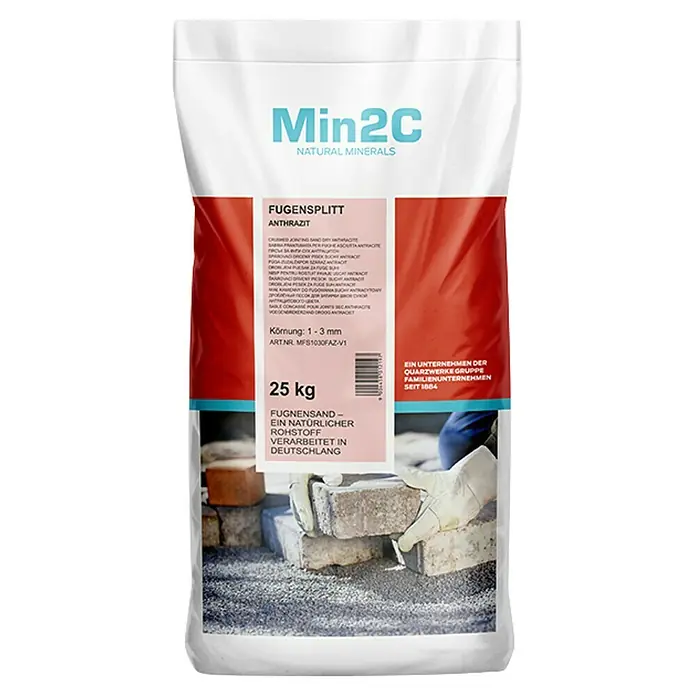 Min2C Fugensplitt - Anthrazit, Körnung: 1 mm - 3 mm, 25 kg - Sack Fugensplitt Anthrazit von Min2C Natural Minerals, 25 kg. Hochwertiger Fugenmörtel für den Außenbereich.