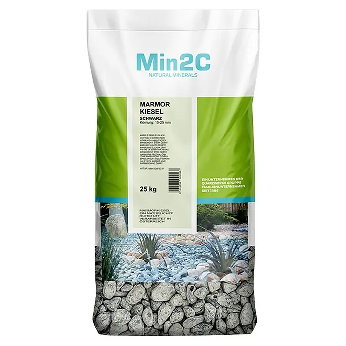 Min2C Marmorkiesel - Schwarz, Körnung: 15 mm - 25 mm, 25 kg - Abbildung eines Sacks Min2C Marmorkiesel Schwarz, ideal für die Gartengestaltung mit einer Körnung von 15-25 mm.