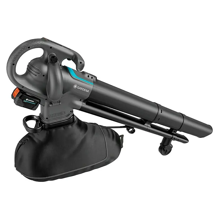 Gardena Power for All 18V Akku-Laubsauger & -Laubbläser PowerJetCollect - 18 V, 1 Akku, 4 Ah, Blasgeschwindigkeit: 250 km/h - Aufsauger mit Akku der Marke Gardena mit einem großen Fangsack und Rädern, um die Arbeit zu erleichtern.\n