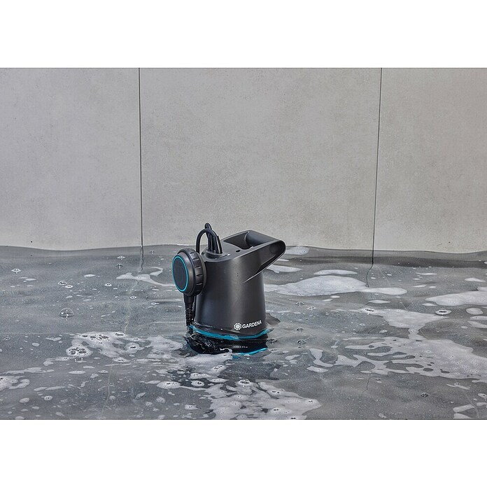 Gardena Schmutzwasserpumpe + Klarwasser 20000 Basic (550 W, Max. Fördermenge: 20.000 l/h, Eintauchtiefe: 7 m) | BAUHAUS