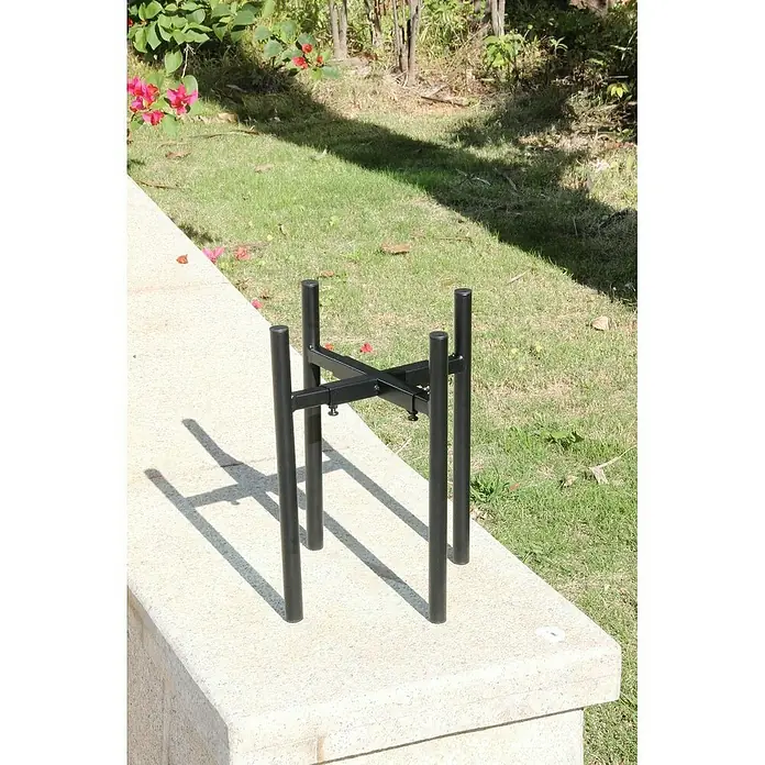 Blumentopfhalter - Breite: 22 mm - Schwarzer, verstellbarer Pflanzenständer aus Metall, ideal für den Innen- und Außenbereich zur stilvollen Präsentation von Pflanzen.