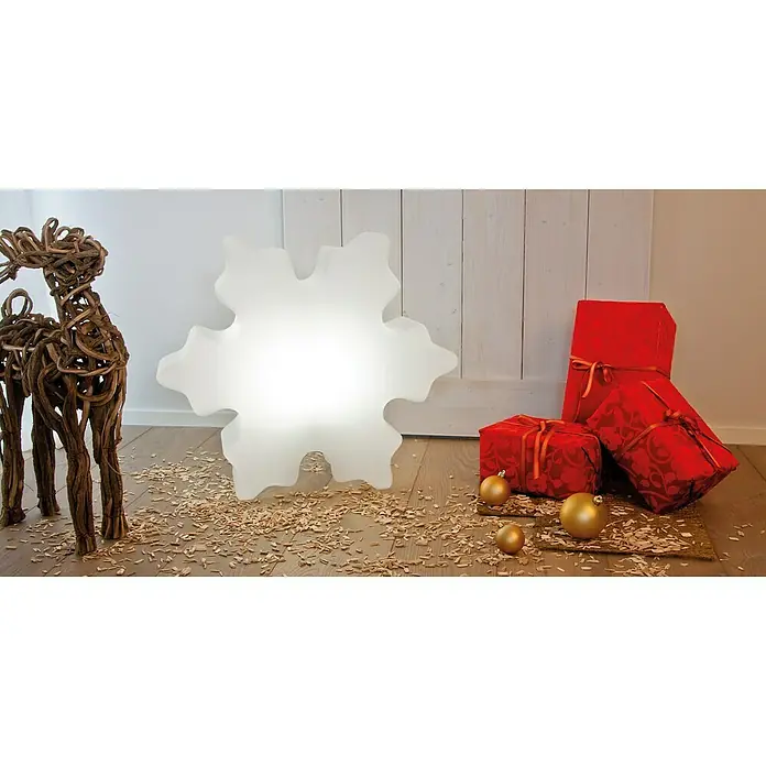 8 Seasons Design Shining LED-Weihnachtsleuchte Crystal Mini - 6 W, Weiß, Durchmesser: 40 cm - Festliche Dekoration mit leuchtendem Schneeflockenlicht, Geschenken und einem Rentier aus Zweigen für eine gemütliche Weihnachtsstimmung.