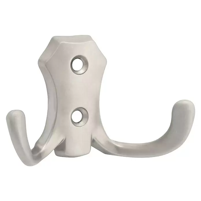 Walteco Garderobenhaken Romana I - L x B x H: 77 x 47 x 30 mm, Anzahl Haken: 2 Stk., Vernickelt matt - Doppelter Garderobenhaken aus silbernem Metall mit zwei Befestigungslöchern.