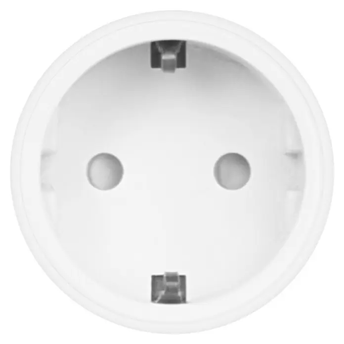 Ledvance Smart+ Smart-Steckdose matter - Innen, IP20, Weiß, 10 A, 1 Stk. - Nahaufnahme einer weißen Schuko-Steckdose, die eine klare und minimalistische Ästhetik aufweist. Ideal für moderne Innenräume.