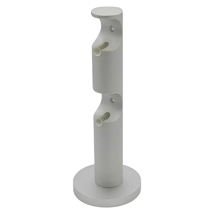 Expo Ambiente Doppelträger Function - Aluminium, Geeignet für: Gardinenstangen Ø 20 mm, Länge: 13,1 cm - Nahaufnahme einer weißen, doppelten Gardinenstangenhalterung mit dekorativer runder Basis und Befestigungsschrauben.