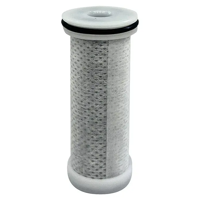 Cartucho de repuesto filtro Impulse - Ø x Al: 2,4 x 5,35 cm - Primer plano de un filtro de agua cilíndrico con carcasa blanca, diseñado para proporcionar agua limpia y clara.