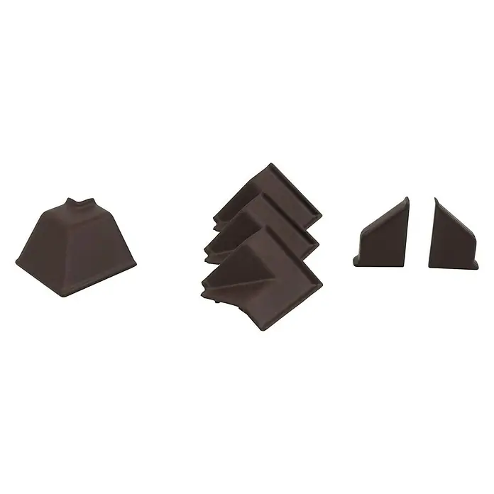 CUCINE Zubehör-Set gedreht - Schokobraun, 6 -tlg. - Drei Ansichten von dunkler Schokolade: Einzelstück, Stapel und zwei Hälften, die köstliche Vielfalt bieten.