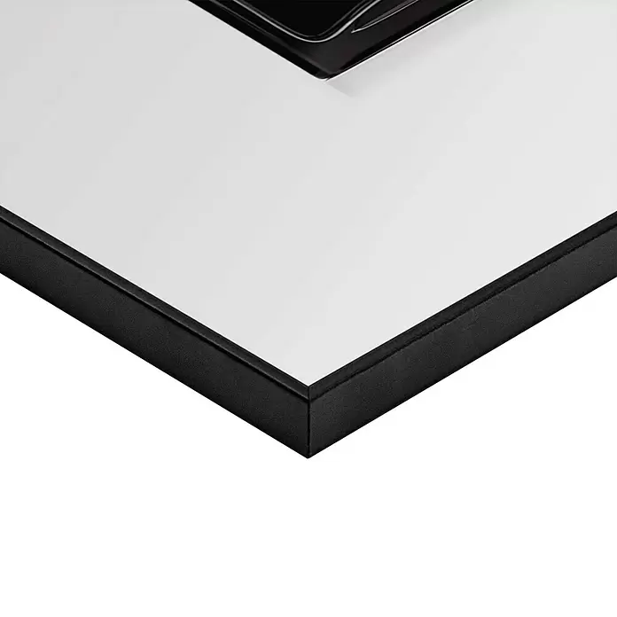 Reinders Bild Slim Frame Black - Beauty Bottle, B x H: 30 x 40 cm - Schwarze Rahmenecke mit weißer reflektierender Oberfläche.