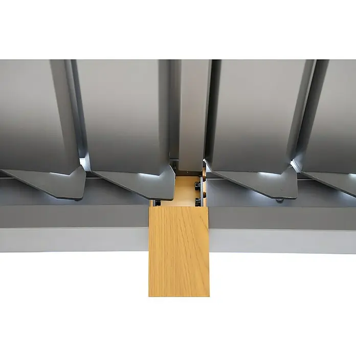 Sunfun Pérgola estándar Andros - An x Pr: 579 x 294 cm, Antracita/Marrón, Aluminio - Primer plano de un techo de lamas de aluminio montado sobre una estructura de madera, combinando elegancia moderna con artesanía de calidad.
