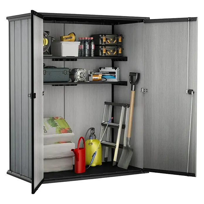 Keter Geräteschrank High Store Plus - Außenmaß inkl. Dachüberstand (B x T): 140 x 73,6 cm, Kunststoff, Grau - Abbildung eines geräumigen Gartenschranks zur Aufbewahrung von Gartengeräten und Zubehör, ideal für die Organisation im Freien.