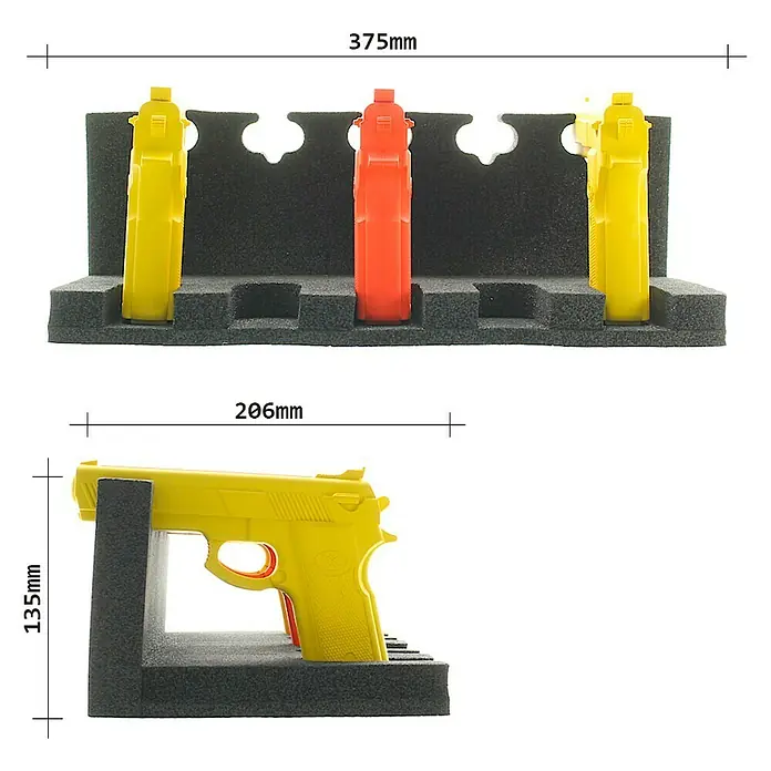 Rottner Kurzwaffenhalter - L x B x H: 20 x 37,5 x 13,5 cm, Geeignet für: Max. 5 Kurzwaffen ohne Munition - Produktansicht eines Pistolenständers für drei Waffen mit Größenangaben, ideal für Ordnung und Präsentation von Schusswaffen.