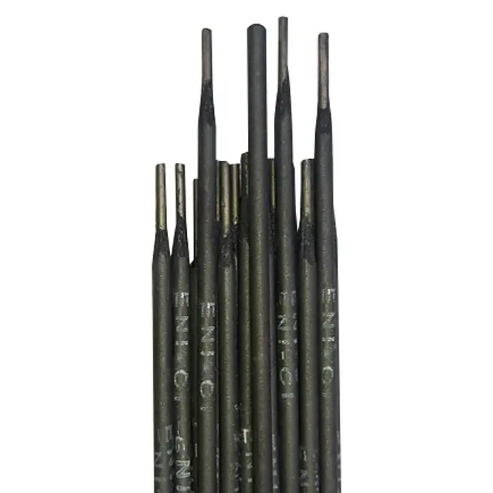 Electrodo de fundición ENIFe-CI - Diámetro: 2,5 mm, 3 ud. - Primer plano de un conjunto de electrodos de soldadura ENi-CI, conocidos por su calidad y rendimiento.