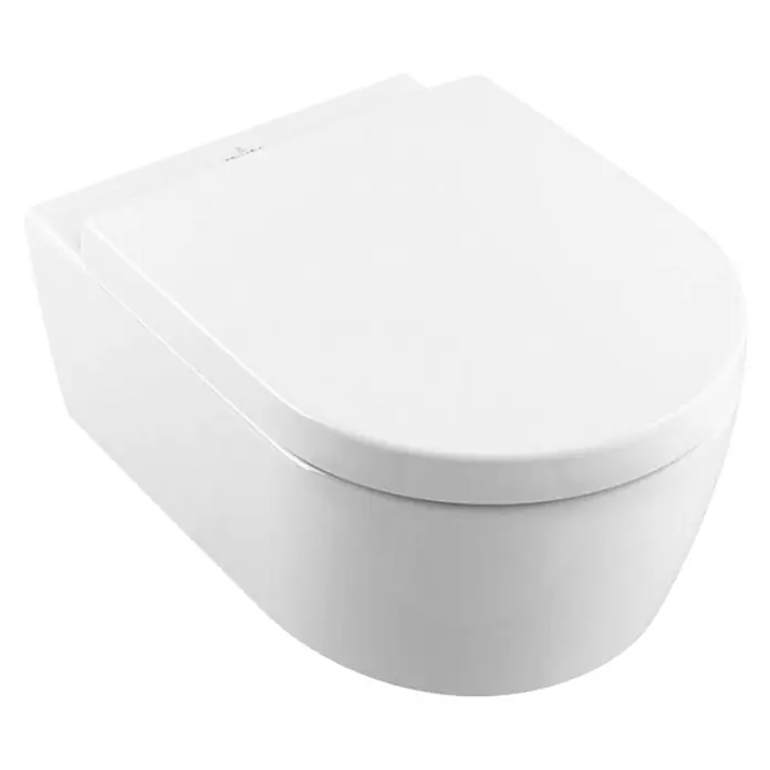 Villeroy & Boch Avento Wand-WC-Set I - Spülrandlos, Mit schmutzabweisender Glasur, Spülform: Tief, WC Abgang: Waagerecht, Weiß - Nahaufnahme einer modernen, wandhängenden Toilette in Weiß, die ein elegantes und minimalistisches Design aufweist.