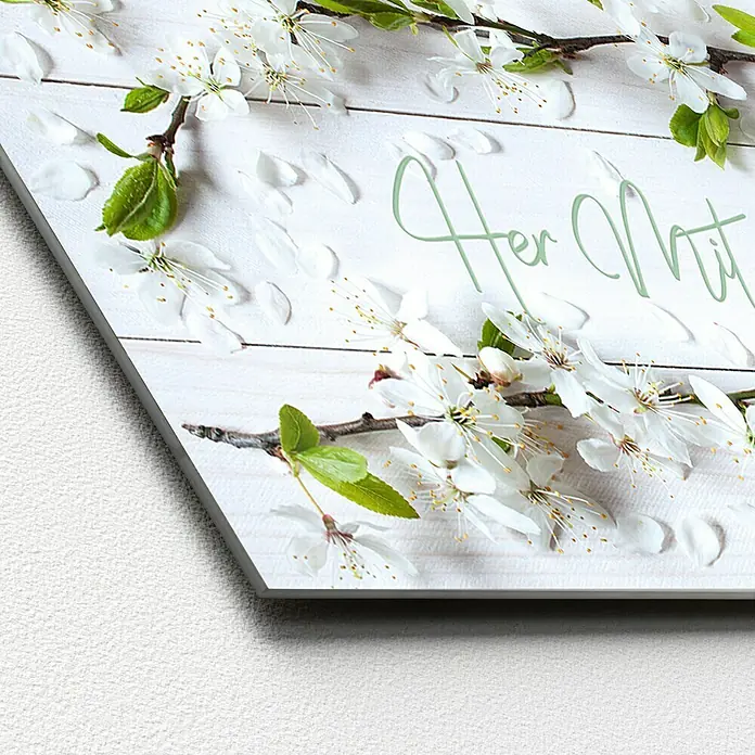ProArt Glasbild - Lieblingsplatz, B x H: 80 x 30 cm - Exquisite Wanddekoration mit blühenden Zweigen und zarten Blütenblättern auf weißem Holz, die eine frühlingshafte und natürliche Atmosphäre schafft.