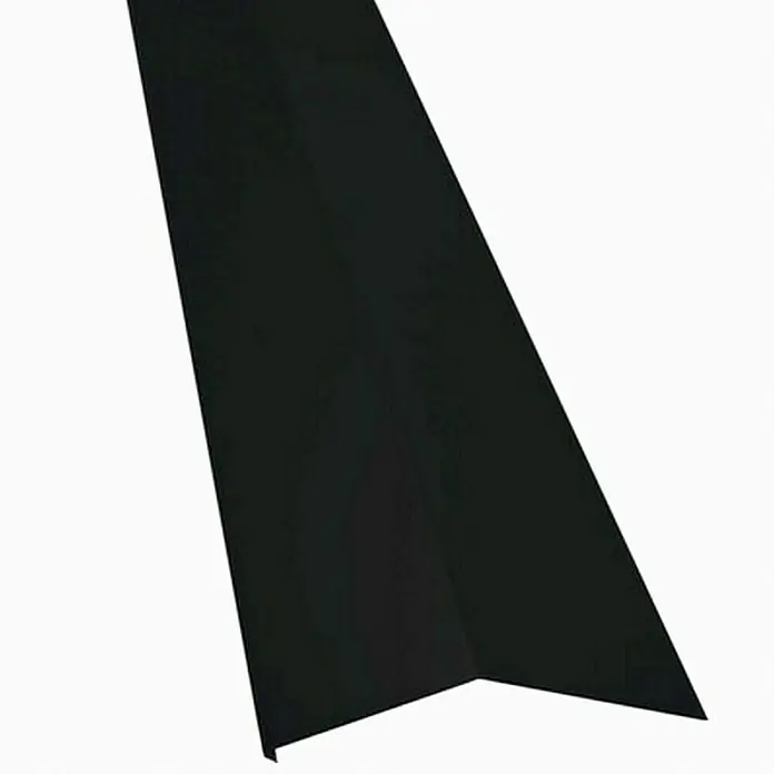 Metdach Schürze für Dachrinne - Schwarz, 100 x 10,8 cm, Stahl - Schwarzes, dreieckiges Metallstück, das als Dachabdeckung oder Verkleidung dienen kann. Es ist robust, modern und schützt vor Witterungseinflüssen.