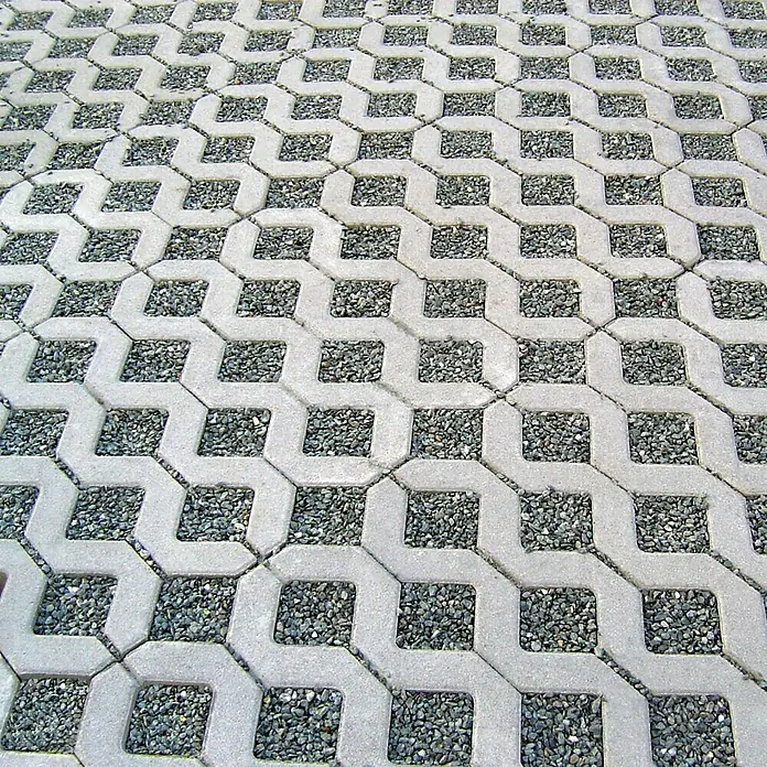 EHL Rasengitterstein - L x B x S: 61 x 40,5 x 8 cm, Grau, Beton - Pflastersteine mit Kies zeigen eine geometrische Anordnung und schaffen eine interessante Bodenfläche für Gärten und Wege.