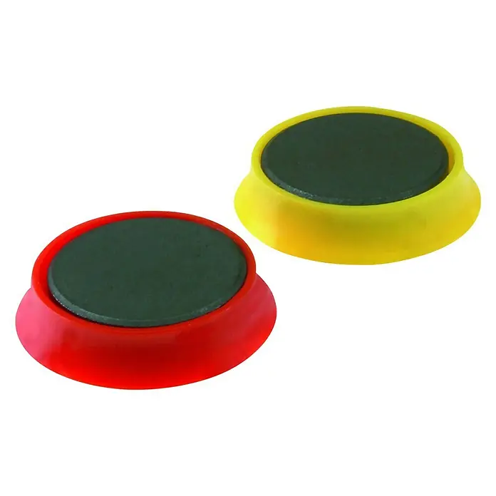 Stabilit Haftmagnet - Durchmesser: 30 mm - Nahaufnahme von zwei runden Magneten mit farbigen Kunststoffsockeln, einer rot und der andere gelb, vor einem weißen Hintergrund.
