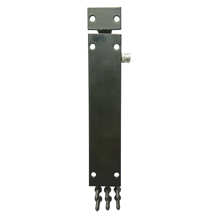 Cerradura adicional para ventanas - Largo: 150 mm, Aluminio, Negro - En la imagen se muestra un cerrojo de puerta negro con tornillos, utilizado para seguridad adicional en puertas o ventanas.