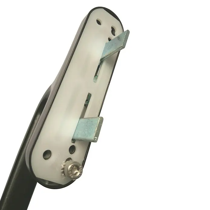 Manilla para ventana - Largo: 180 mm, Negro, Aluminio - Vista del producto de una herramienta de corte de cables con cuchillas para cortar cables e hilos, ideal para electricistas y aficionados al bricolaje.