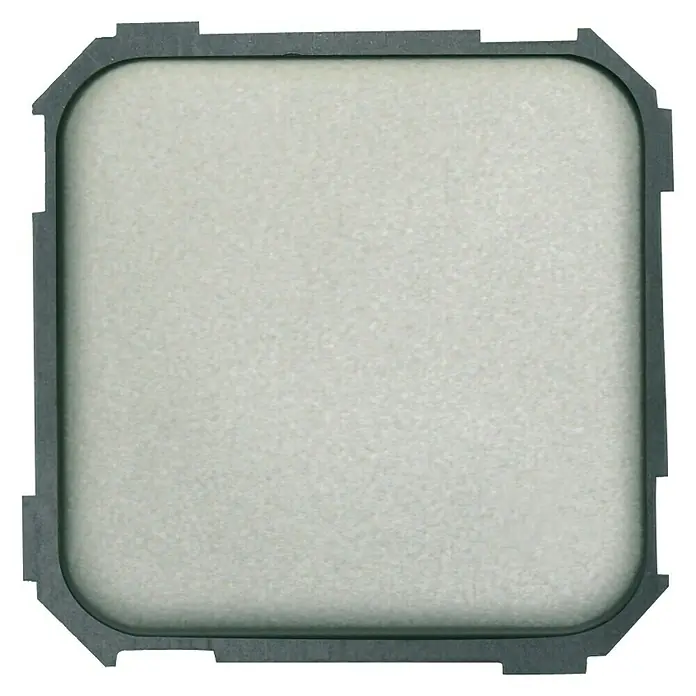 Simon 31 Conmutador - Aluminio, Colocar - Un soporte de procesador cuadrado con esquinas redondeadas y varias muescas en los laterales para fijar la CPU en el zócalo.