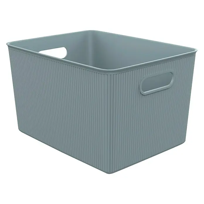 Tatay Baobab Cesta para la ropa - 29,4 x 38,5 x 23 cm, Plástico, Azul - Se muestra una caja de almacenamiento de plástico gris azulado con asas, perfecta para la organización del hogar.