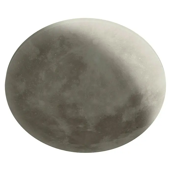 Trio Leuchten LED-Deckenleuchte rund Lunar - 40 W, Ø x H: 600 mm x 12 cm, Grau - Detailaufnahme eines Mondes. Die Mondoberfläche ist mit Kratern und Schattenstrukturen durchzogen.